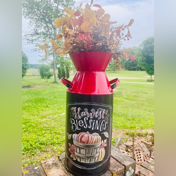*Harvest Metal Milk Can Red - Picture 6 of 12